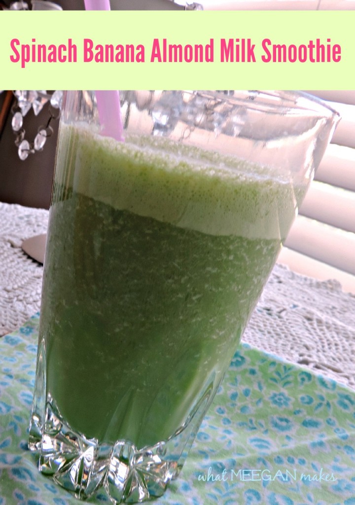 Spinach Banana Almond Milk Smoothie and a Google+ Hop